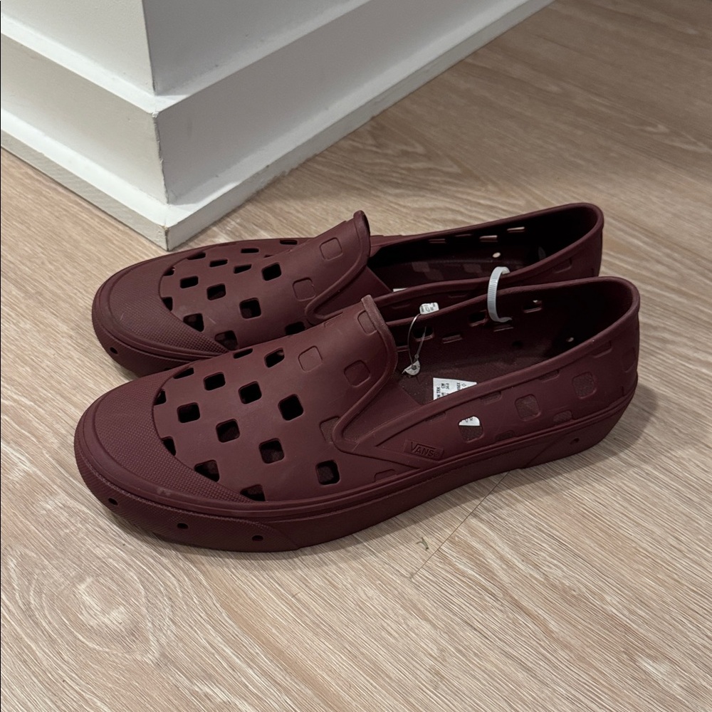Vans Slip-On TRK Perforated Shoes Maroon